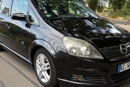 Opel Zafira 166.000 km 4.299 &euro; Wiesbaden 65199