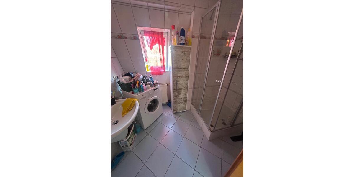 Zu vermieten: 1,5-Zimmer-Wohnung, 34 m² (Dachgeschoss) 1.5 zimmer