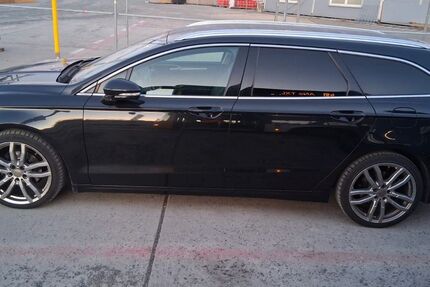Ford Mondeo 107.100 km 9.900 &euro; Berlin 10551