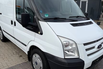 Ford Transit 172.000 km 2.990 &euro; Magdeburg 39112