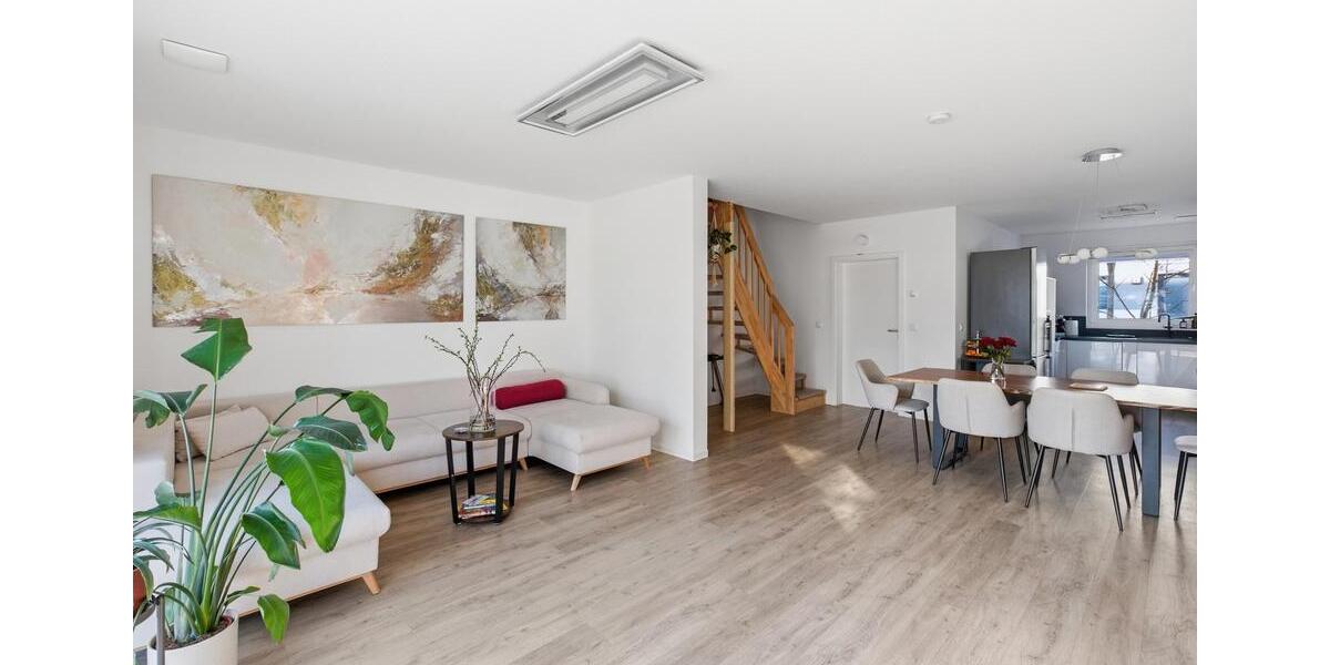 Doppelhaushälfte Schulzendorf - 4 Zimmer, 148 m&sup2;, 2.390&euro; | Angebot:26120401