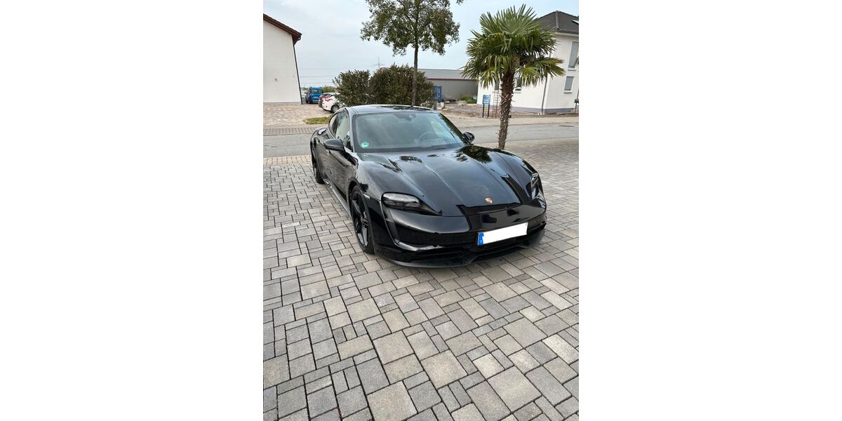 Porsche Taycan 120.600 km 50.500 &euro; Leonberg 71229