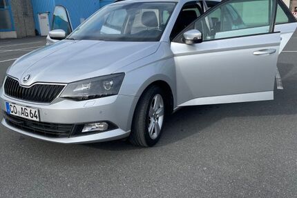 Skoda Fabia 100.800 km 9.690 &euro; Ebersdorf bei Coburg 96237