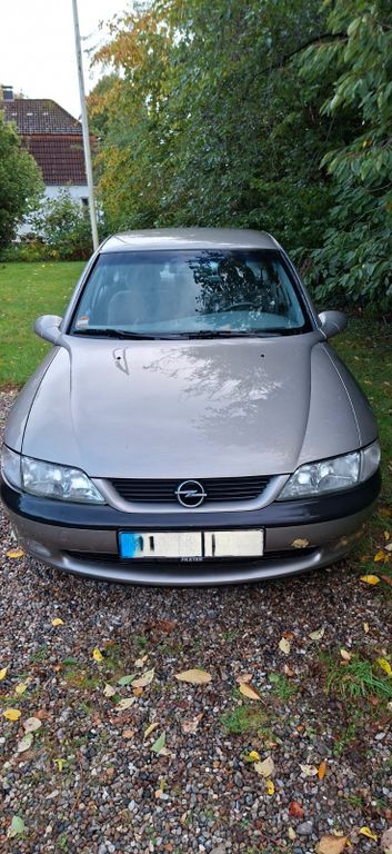 Opel Vectra 85.000 km 3.250 € Eisendorf 24589