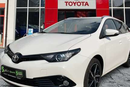 Toyota Auris 91.086 km 12.990 € Dresden 01217