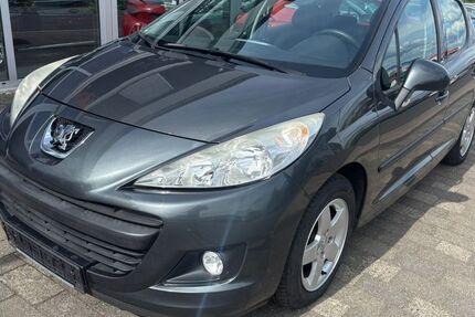 Peugeot 207 106.961 km 3.500 &euro; Kirchberg 55481