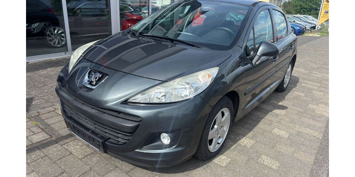Peugeot 207 106.961 km 3.500 &euro; Kirchberg 55481