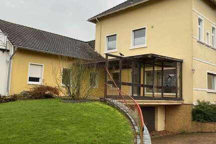 Haus zum Mieten in Westerkappeln 3.216 € 259 m² 16 zimmer