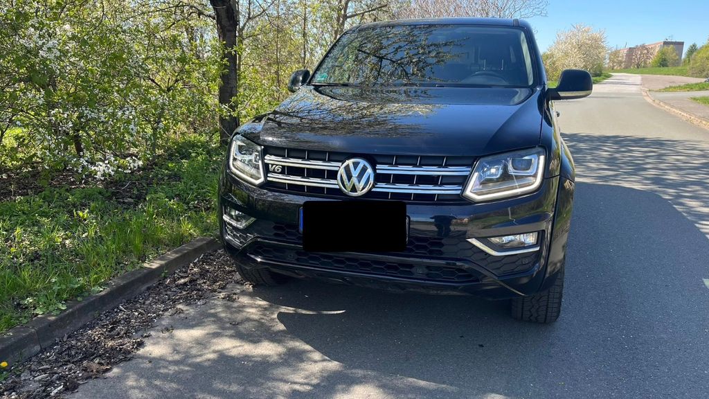 VW Amarok 168.000 km 28.000 &euro; Roßleben- Wiehe 06571