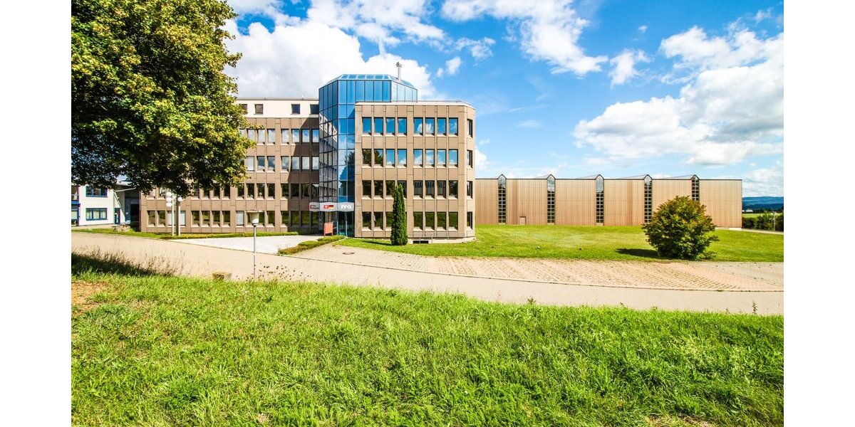 Attraktive Gewerbeimmobilie mit großer Produktionshalle & Büroflächen - Teilflächen möglich! - Gewerbeobjekt Zimmern | Angebot:22442245