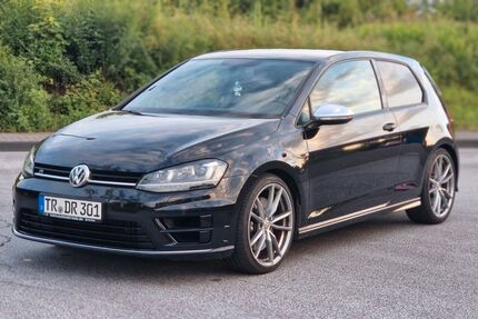 VW Golf 166.000 km 18.750 &euro; Igel 54298