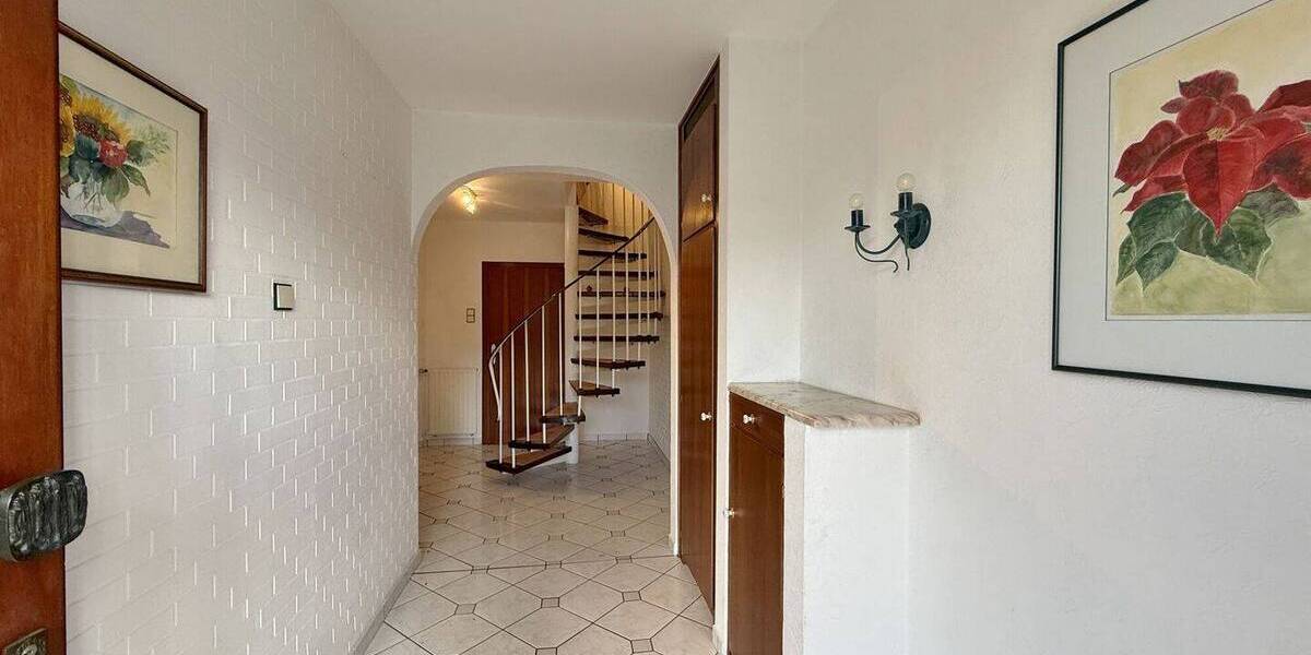 Doppelhaushälfte Bremen Kattenturm - 8 Zimmer, 230 m&sup2;, 399.000&euro; | Angebot:26309071