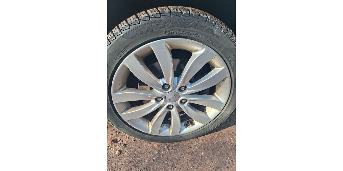 Kia Carens 208.500 km 8.500 &euro; Mönchengladbach 41061