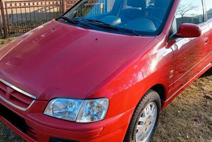 Mitsubishi Space Star 280.012 km 950 &euro; Berlin 10243