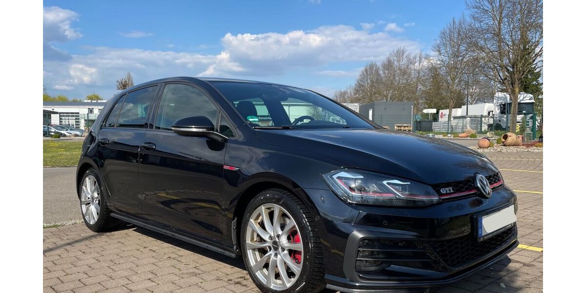 VW Golf 148.500 km 16.790 &euro; Hilgertshausen-Tandern 86567