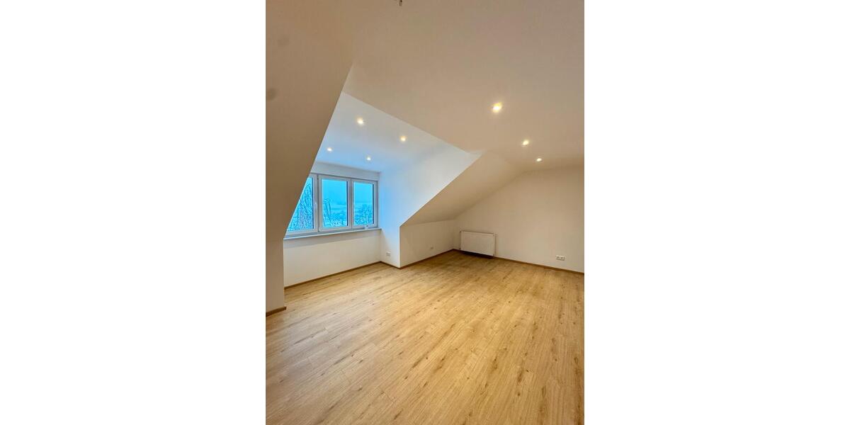 Schönes, kernsaniertes Reihenhaus in Sylbach - Erstbezug 6 zimmer