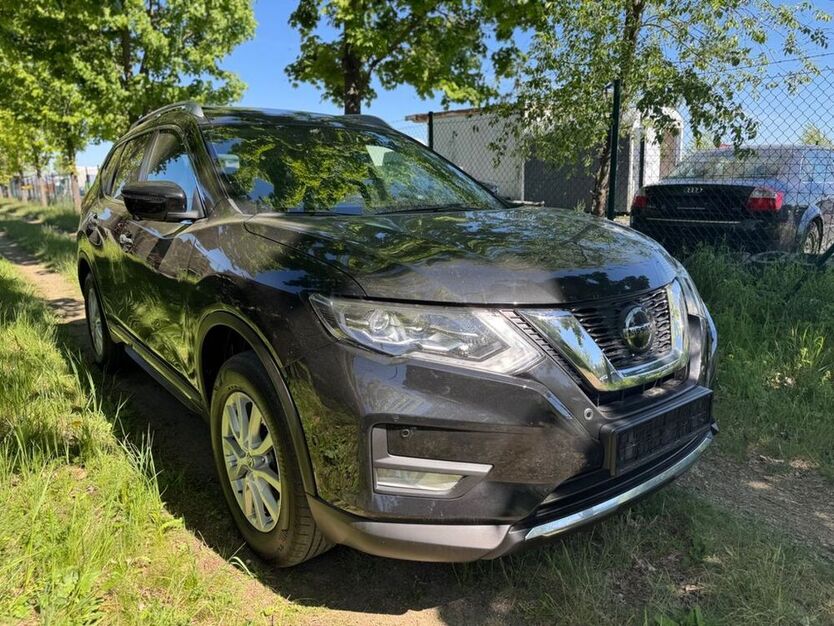 X-Trail