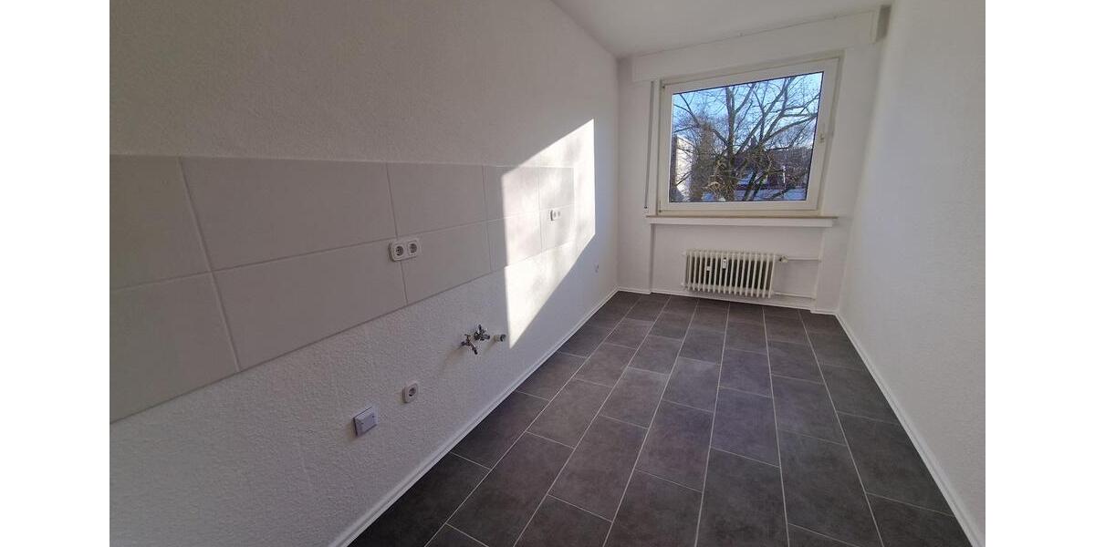 Wunderschön renovierte 3-Zimmer-Wohnung - zentral gelegen 3 zimmer