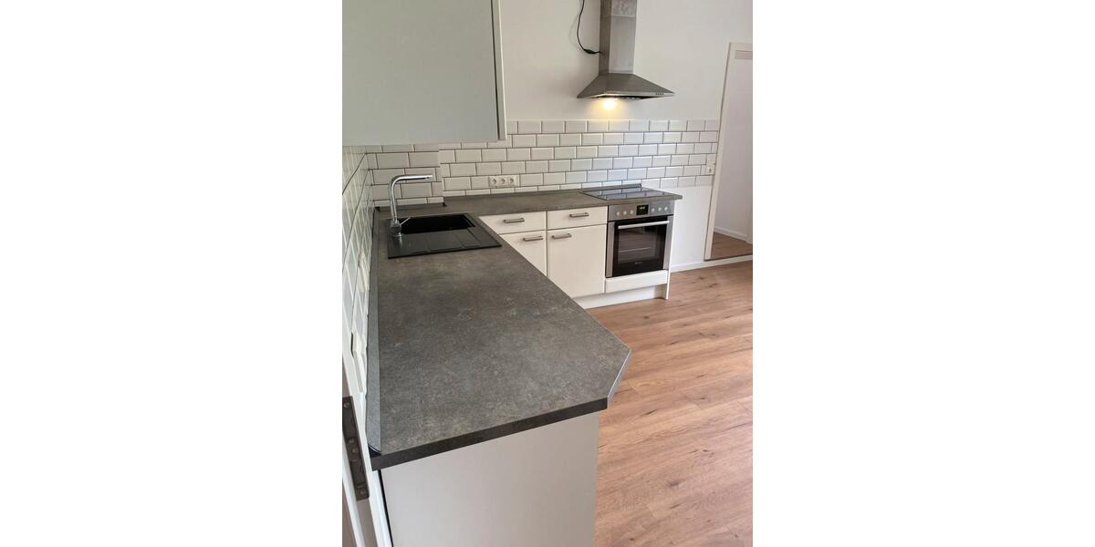 Etagenwohnung Stadtkyll - 1.5 Zimmer, 90 m&sup2;, 750&euro; | Angebot:25331943