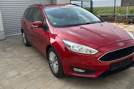 Ford Focus 162.000 km 5.100 € Vettweiß 52391