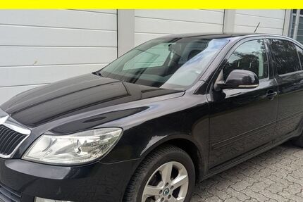 Skoda Octavia 208.004 km 4.300 &euro; Lübeck 23556