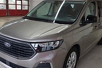 Ford Grand Tourneo 19.600 km 32.980 &euro; Essen 45307