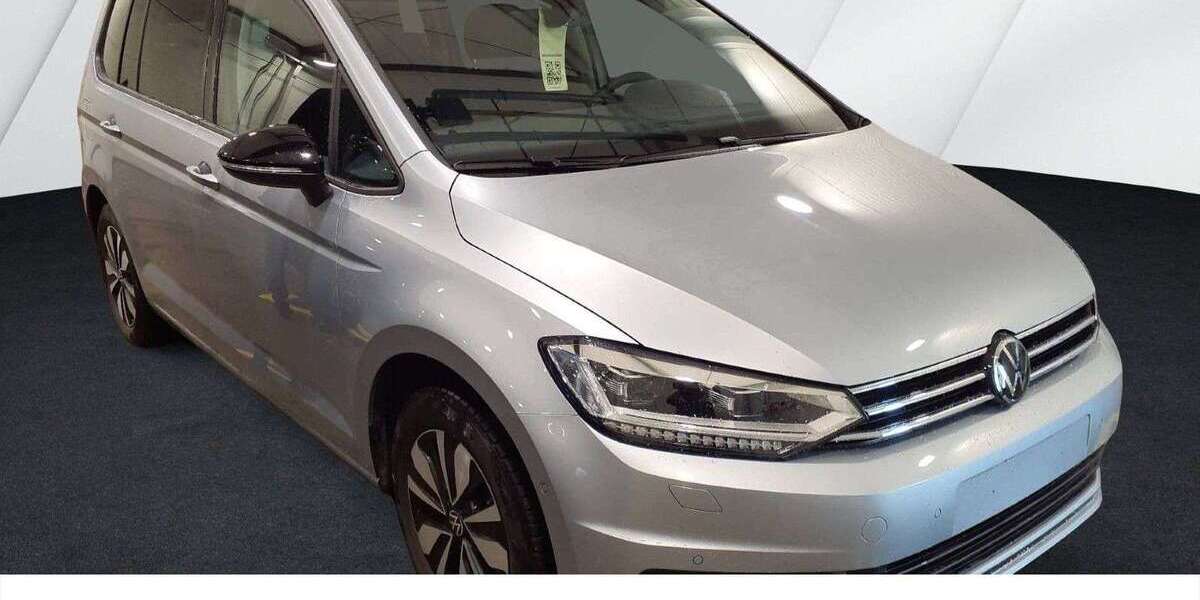 VW Touran 24.685 km 31.833 &euro; Kassel 34123