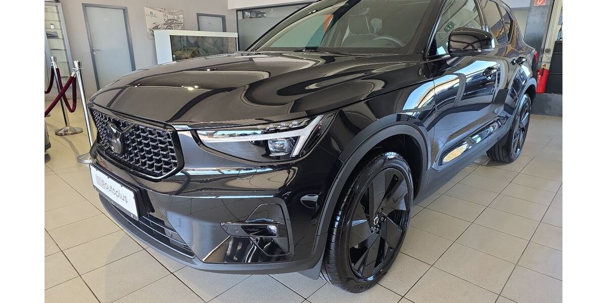 Volvo XC40 15.321 km 38.850 &euro; Bergheim 50126