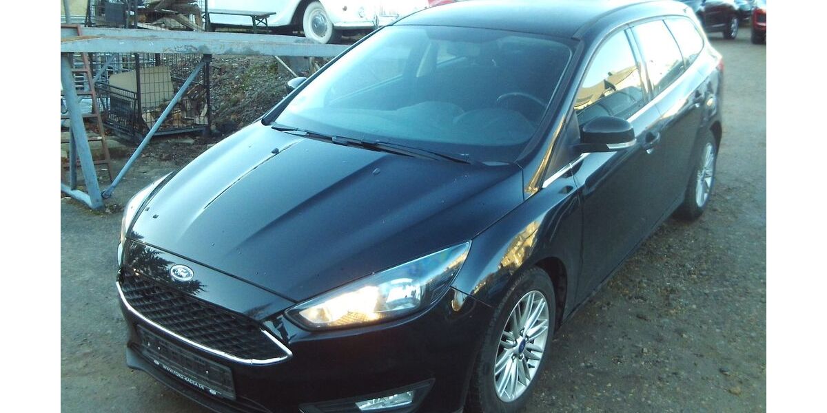 Ford Focus 121.000 km 4.400 &euro; Limbach-Oberfrohna 09212
