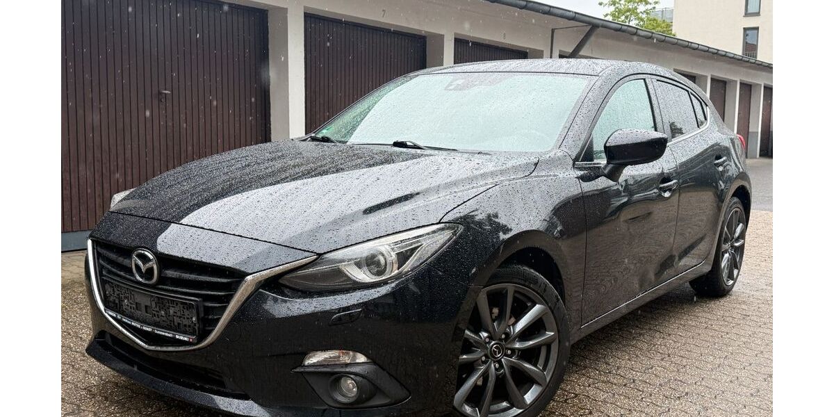 Mazda 3 208.000 km 5.440 &euro; Düsseldorf 40468