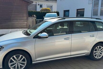 VW Golf 128.900 km 15.790 &euro; Meinheim 91802