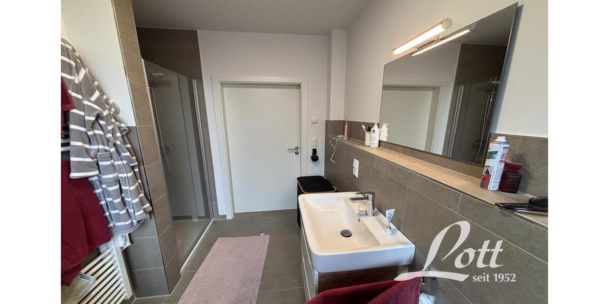 Etagenwohnung Apen - 3 Zimmer, 68 m&sup2;, 710&euro; | Angebot:26299803