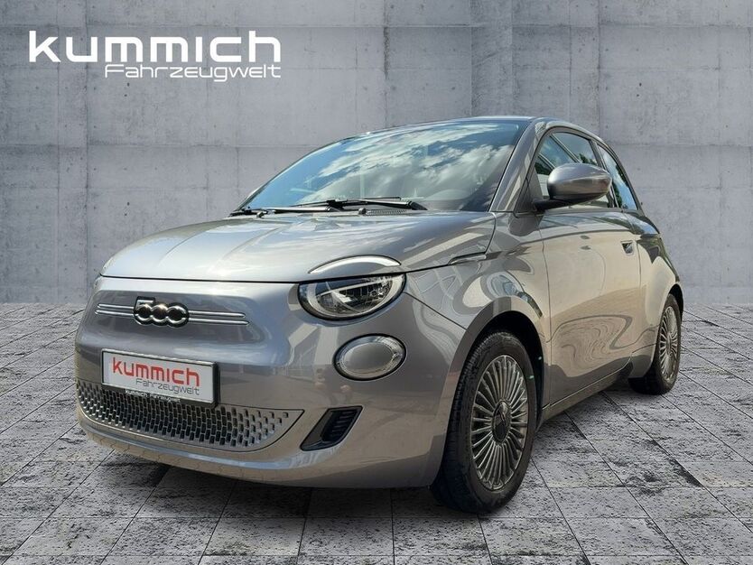 Fiat 500e 22.111 km 17.990 € Michelfeld 74545