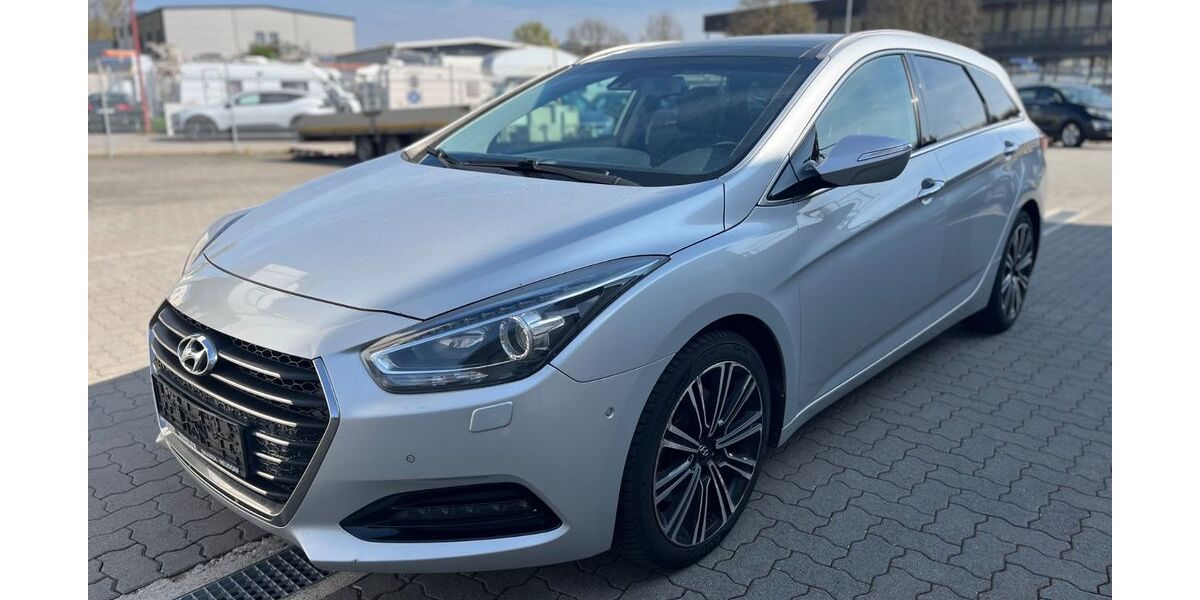 Hyundai i40 197.000 km 7.599 &euro; Philippsburg 76661