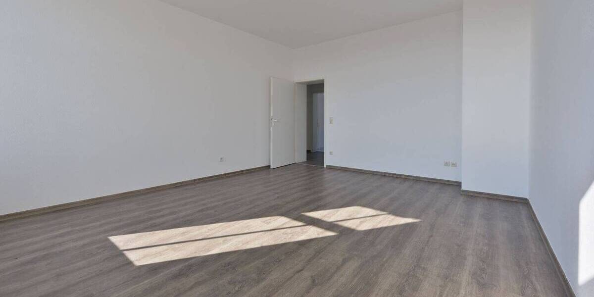 Etagenwohnung Hohenstein-Ernstthal Ernstthal - 3 Zimmer, 66 m&sup2;, 365&euro; | Angebot:26028054