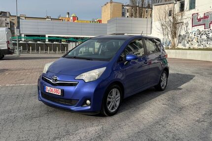 Toyota Verso-S 248.000 km 4.550 &euro; Berlin 13347