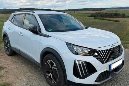 Peugeot 2008 12.000 km 17.999 &euro; Waldsolms 35647