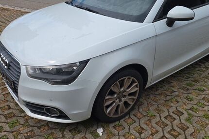Audi A1 261.000 km 2.950 &euro; Zell im Wiesental 79669