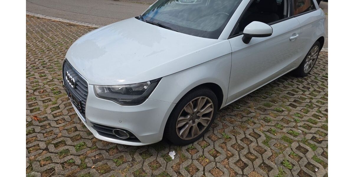 Audi A1 261.000 km 2.950 &euro; Zell im Wiesental 79669