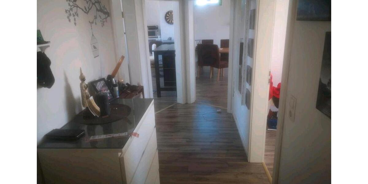Etagenwohnung Heide - 3 Zimmer, 83 m&sup2;, 655&euro; | Angebot:26375423
