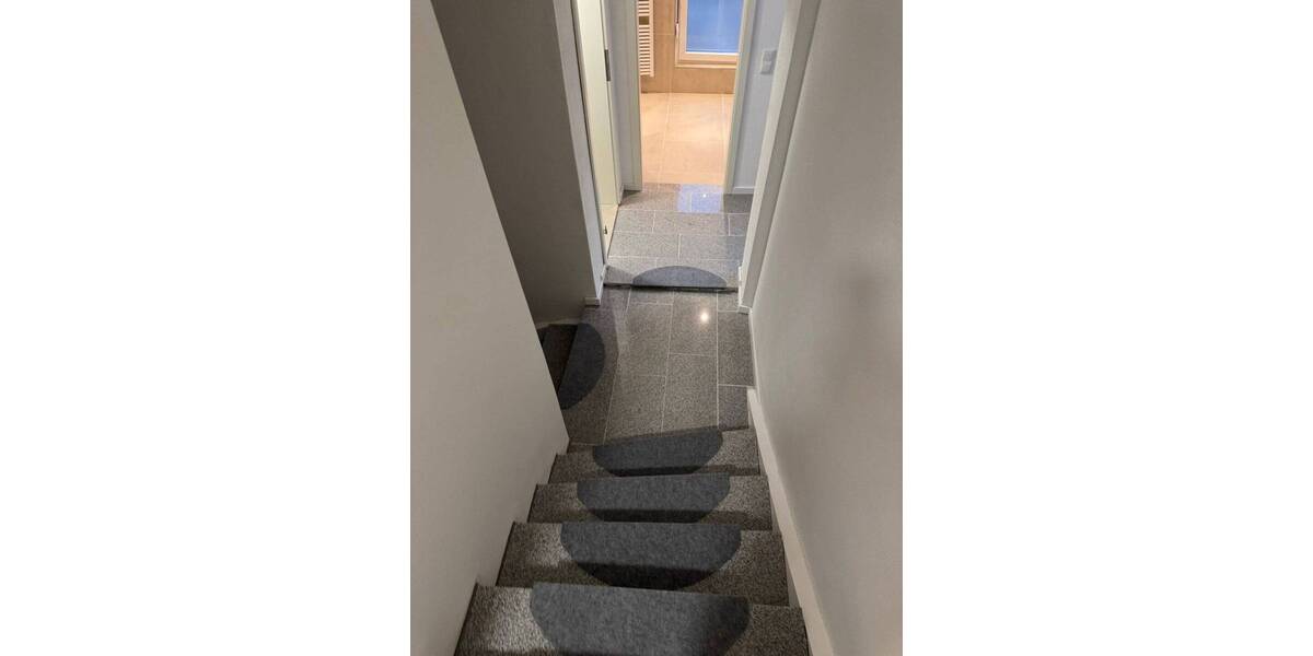 Mehrfamilienhaus, Wohnhaus Altötting - 8 Zimmer, 220 m&sup2;, 575.000&euro; | Angebot:26410383