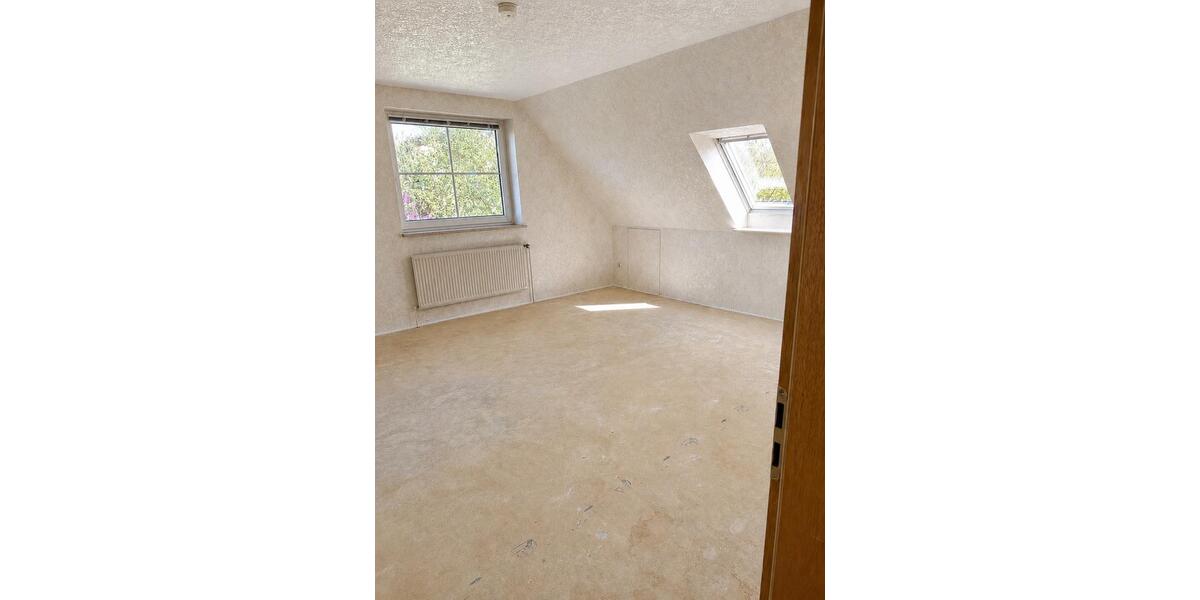 Mehrfamilienhaus, Wohnhaus Itzstedt - 5 Zimmer, 175 m&sup2;, 349.000&euro; | Angebot:27113506