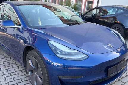 Tesla Model 3 72.850 km 25.450 &euro; Bad Kissingen 97688