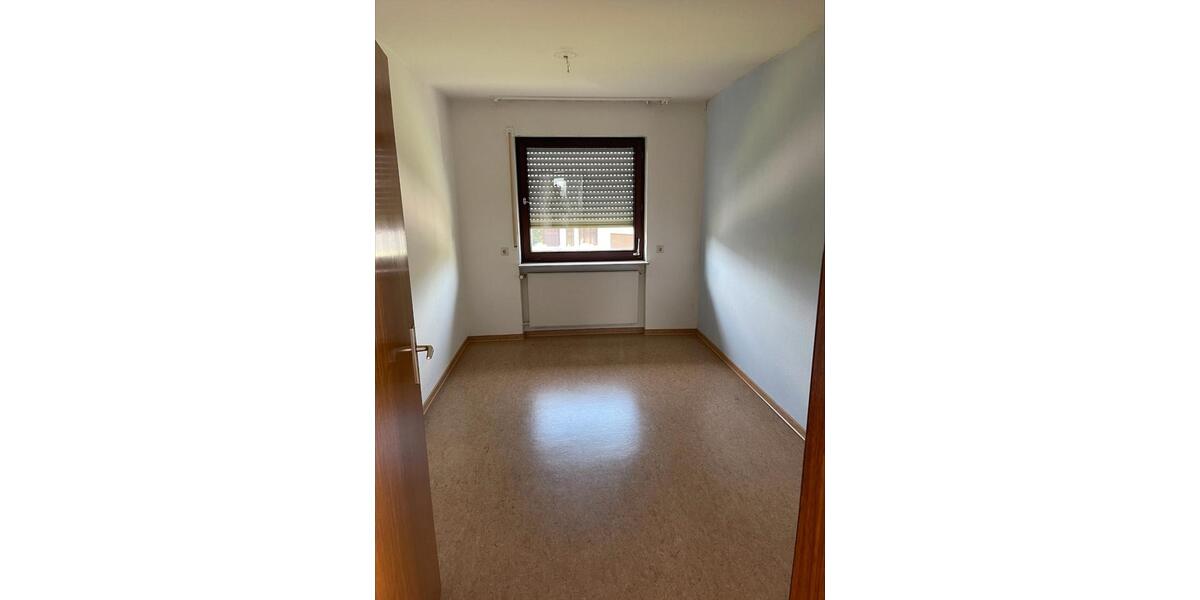 Einfamilienhaus Brackenheim - 6 Zimmer, 196 m&sup2;, 600.000&euro; | Angebot:26777191