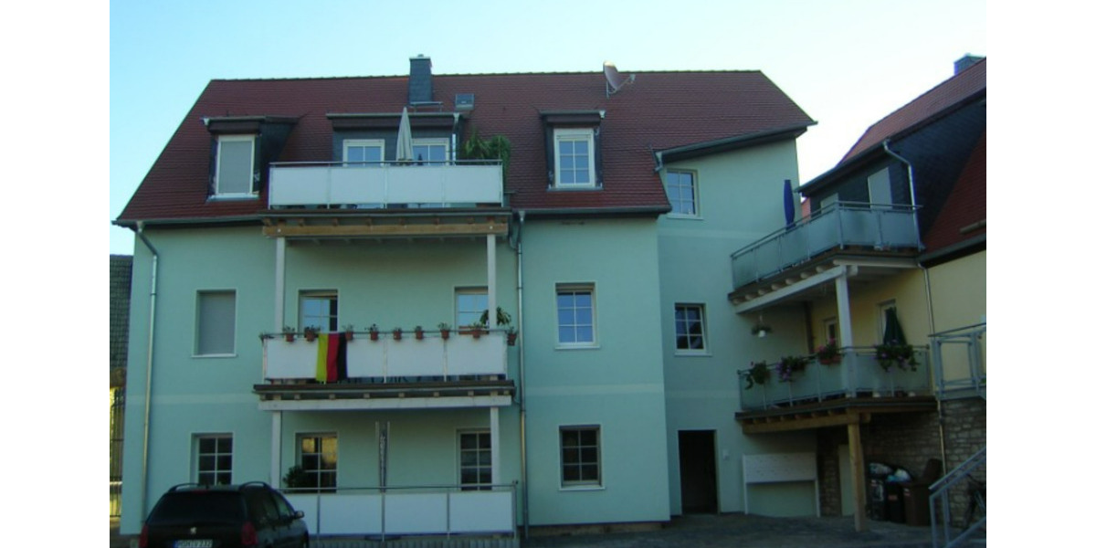 Dachgeschoßwohnung Sangerhausen - 4 Zimmer, 105 m&sup2;, 900&euro; | Angebot:25537665