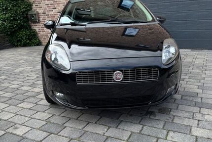 Fiat Punto 75.136 km 4.999 &euro; Wegberg 41844