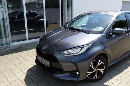 Toyota Yaris 43.430 km 19.999 &euro; Bad Gögging 93333