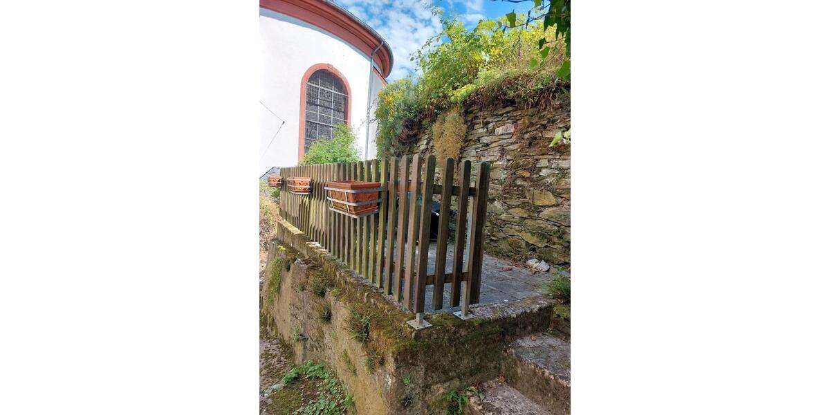 Reihenhaus Zell (Mosel) - 3 Zimmer, 75 m&sup2;, 95.000&euro; | Angebot:27005562