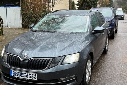 Skoda Octavia 197.000 km 10.000 € München 81477