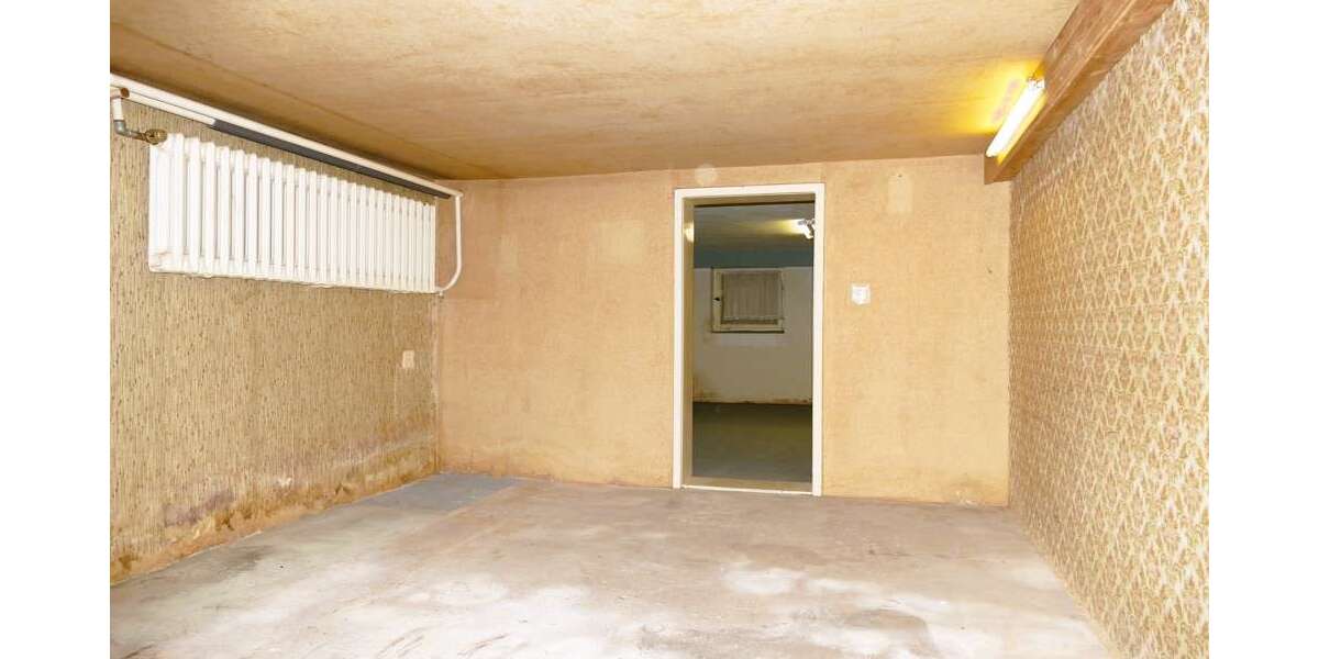 Stadtrefugium mit Nebengebäude - vielseitig nutzbar für Wohnen und Arbeiten - Einfamilienhaus Hoyerswerda | Angebot:10496756